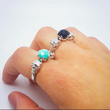Load image into Gallery viewer, STERLING SILVER &#39;DEATH BECOMES HER&#39; AMAZONITE SKULL RING