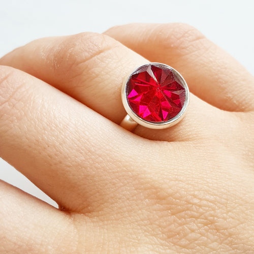 SCARLET RING