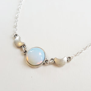 ECLIPSE OPAL NECKLACE