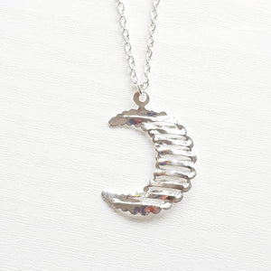 LUNAR NECKLACE