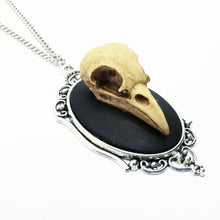 Load image into Gallery viewer, RAVEN CAMEO NECKLACE