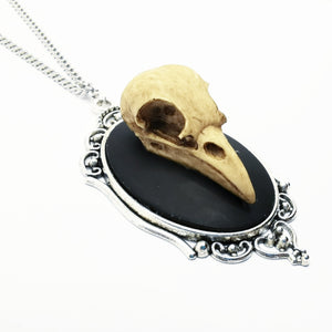 RAVEN CAMEO NECKLACE
