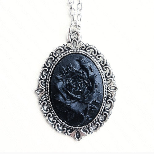 ENCHANTED ROSE NECKLACE