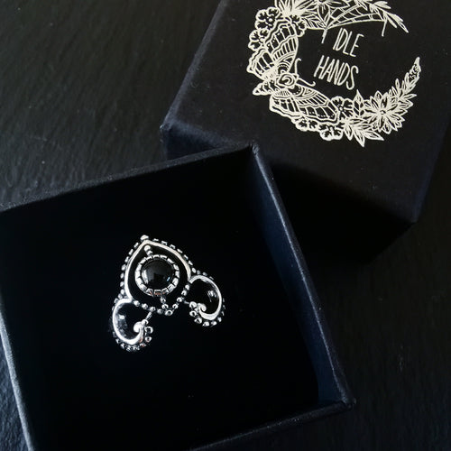 STERLING SILVER BLACK ONYX DREAMER RING