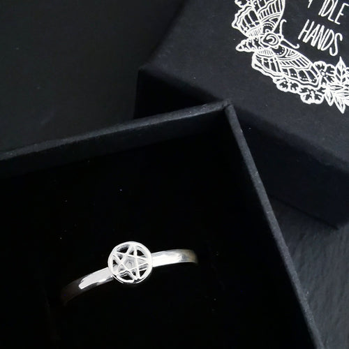 STERLING SILVER PENTACLE RING