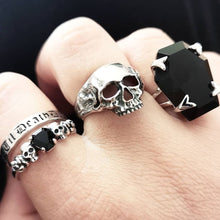 Load image into Gallery viewer, STERLING SILVER ETERNAL DAMNATION RING