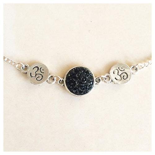 OM DRUZY CHOKER