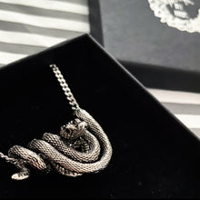Load image into Gallery viewer, ENTWINED SNAKE NECKLACE