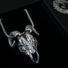 Load image into Gallery viewer, RAM SKULL NECKLACE