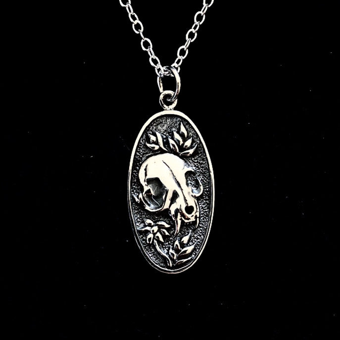 STERLING SILVER FLOWER AND CAT SKULL NECKLACE